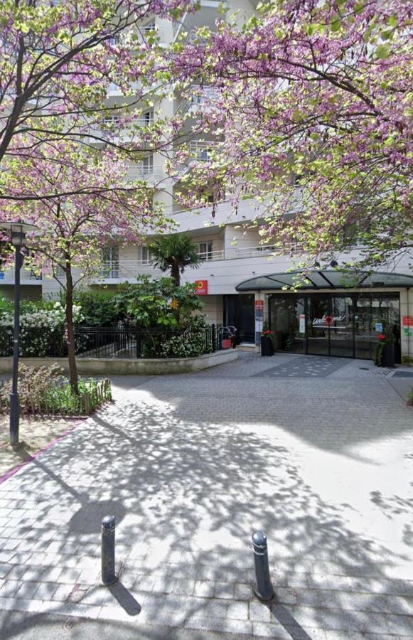 Ryan Homes - In Apart Hotel, La Defense Courbevoie Exterior photo